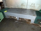 DUNNAGE RACKS