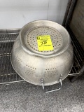 STRAINING BOWL