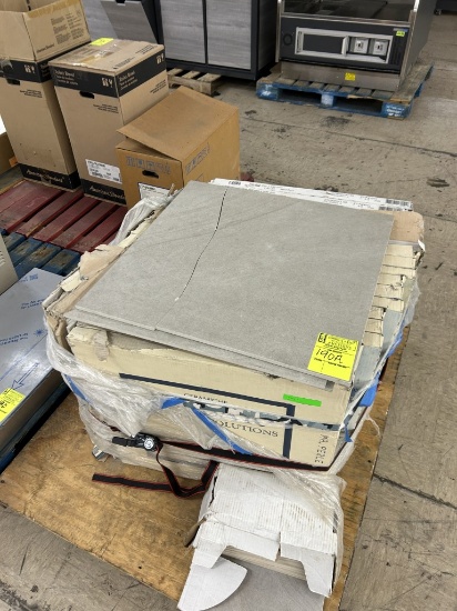 PALLET OF CAESAR CONTRACT SOLUTIONS 23.5IN SQUARE CERAMIC TILES