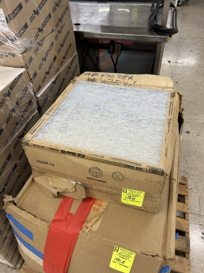 BOX OF E-Z FLOW ii 20IN X 20IN X 1IN AIR FILTERS