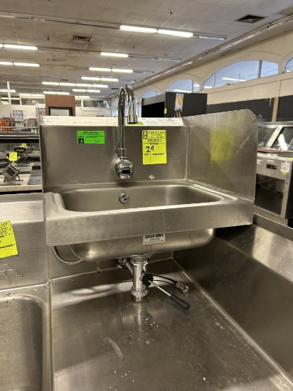 ADVANCE TABCO WALL MOUNT HAND SINK