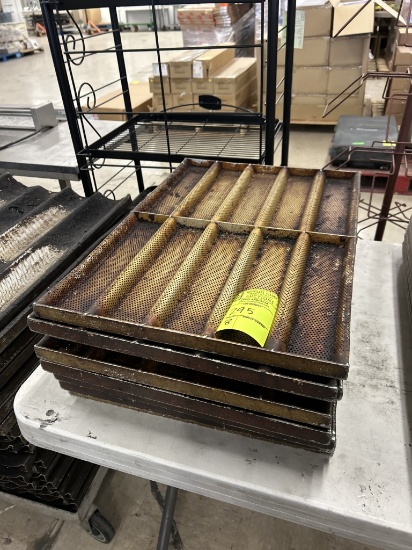 10 PIECE BAGUETTE PANS