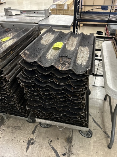 18IN X 26IN BAGUETTE PANS W/ DOLLEY