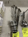 3 OZ LADELS