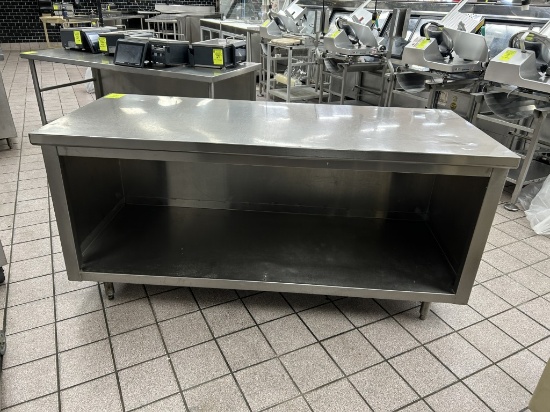 72IN X 30IN X 34IN STAINLESS STEEL TABLE