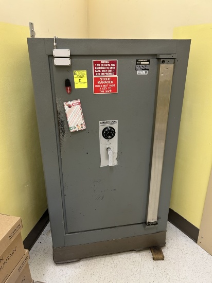 ALLIED-GARY STORE CASH SAFE W/ ANALOG PAD
