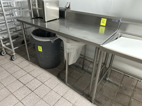 60IN X 25IN X 41IN STAINLESS STEEL TABLE W/ BACKSPLASH