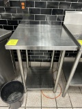 24IN X 24IN X 34IN STAINLESS STEEL TABLE