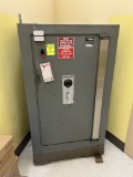 ALLIED-GARY STORE CASH SAFE W/ ANALOG PAD