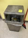 TRASH CAN