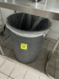 TRASH CAN