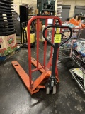MANUAL PALLET JACK
