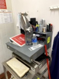 WALL MOUNT RECEIVING DESK