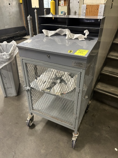 PORTABLE RECEIVING DESK