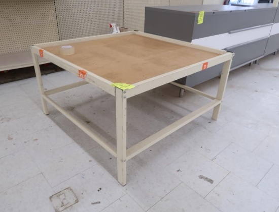 merchandising table