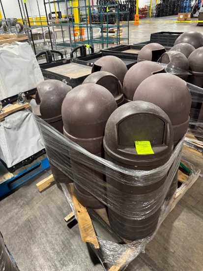 Pallet of assorted trash bins