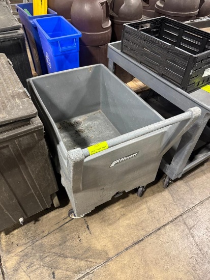 Follett ice cart