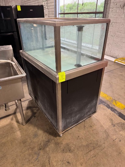 Sea Water Visions lobster tank