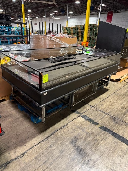 Structural Concepts Oasis reach-in merchandiser
