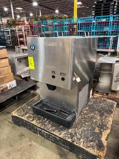 Hoshizaki ice and water dispenser