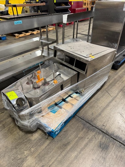 Citrocasa, stainless juicer with waste catch cabinet