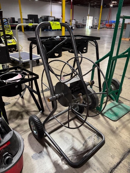 Garden hose reel w/ two wheels