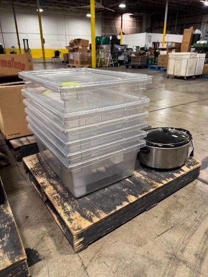 Pallet of plastic food tubs, crockpot, and wells hotplate