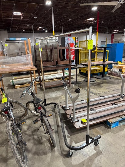 Metal hanging rack