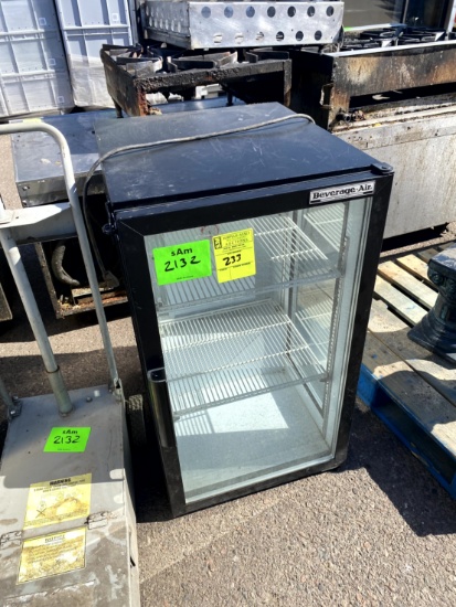 BEVERAGE AIR GLASS DOOR COOLER