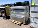 UNMARKED HOT FOOD BAR