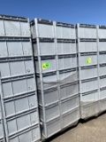 PALLET OF PLASTIC TOTES