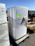 WHIRLPOOL HOUSEHOLD REFRIGERATOR