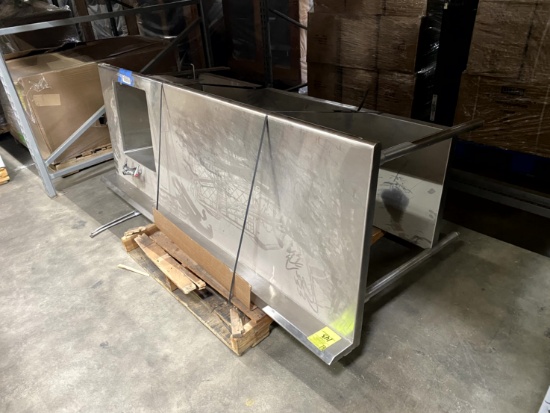 STAINLESS STEEL TABLE