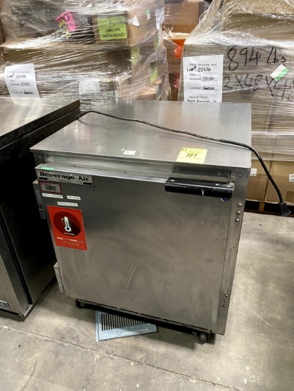 BEVERAGE AIR UNDER COUNTER COOLER