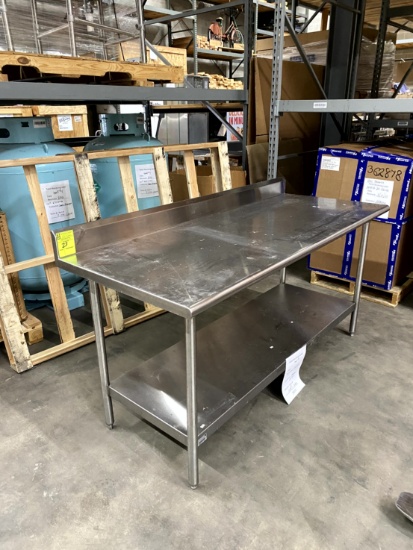 6FT X 30" X 40" STAINLESS STEEL TABLE