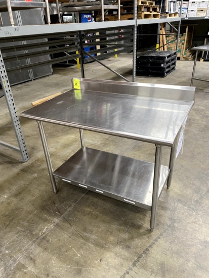 4FT X 30" X 40" STAINLESS STEEL TABLE