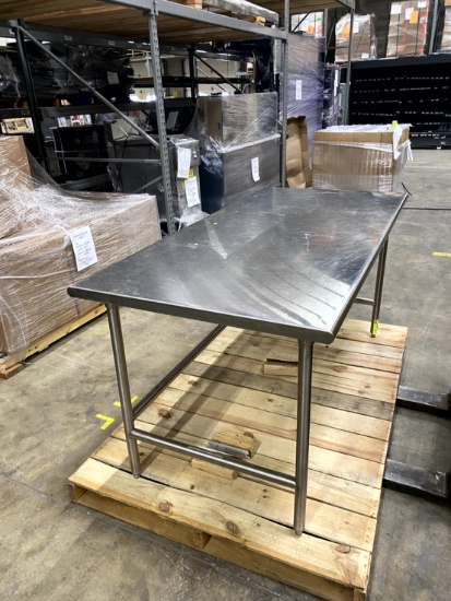 STAINLESS STEEL TABLE
