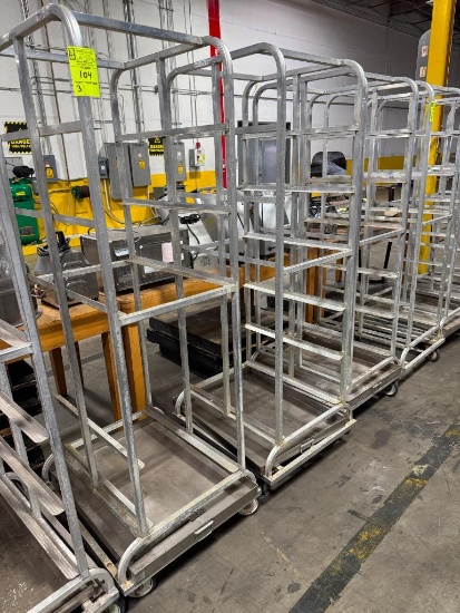Aluminum tub racks w/ bottom catch tray