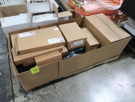 Assorted Metro wire shelving parts