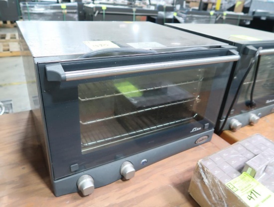 Roberta Cadco convection oven