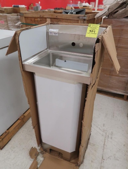 WinHolt pedestal handsink w/ sidesplashes, new