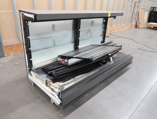 Hussmann low profile refrigerated case, 8' case