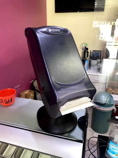 SAN JAMAR NAPKIN DISPENSER