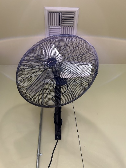 OEM TOOLS LARGE WALL MOUNTED FAN