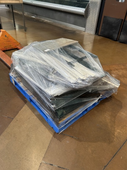 PALLET OF ASSORTED SHELVING