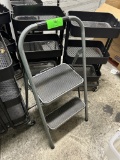 STEP LADDER