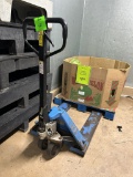 MANUAL PALLET JACK