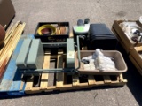 PALLET OF ASSORTED ITEMS
