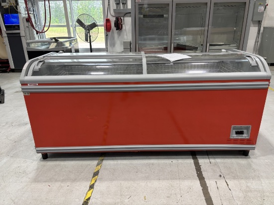 AHT MANHATTAN XL 210 SELF CONTAINED PORTABLE CHEST COOLER/FREEZER