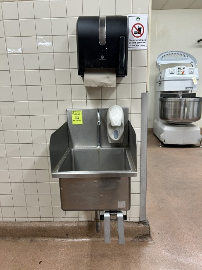 KNEE-OPERATED HAND SINK